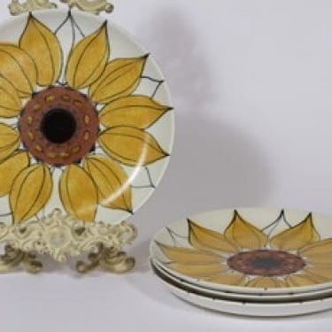 Arabia Aurinkoruusu lautaset, matala, 4 kpl, suunnittelija Hilkka-Liisa Ahola, matala, käsinmaalattu, signeerattu