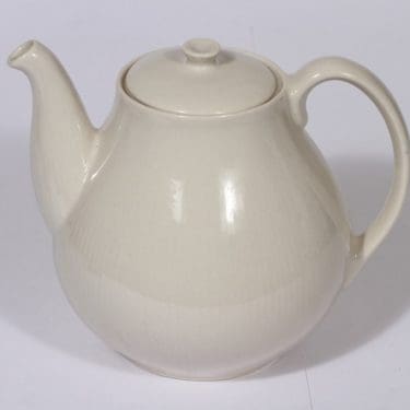 Arabia Sointu kahvikaadin, valkoinen, suunnittelija Kaj Franck,