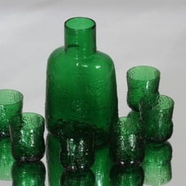 Nuutajärvi Fauna karahvi ja snapsilasit, vihreä, 6 kpl, suunnittelija Oiva Toikka, pieni