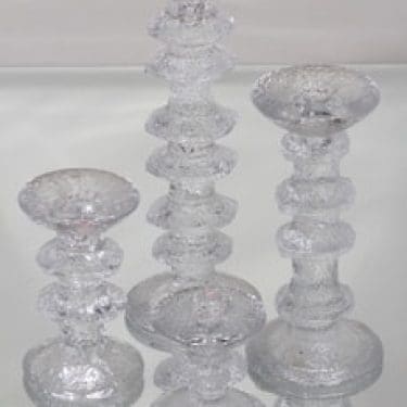 Iittala Festivo kynttilänjalat, eri kokoja, 4 kpl, suunnittelija Timo Sarpaneva, eri kokoja