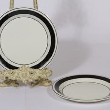 Arabia Faenza lautaset, 2 kpl, suunnittelija Inkeri Seppälä, pieni, raitakoriste