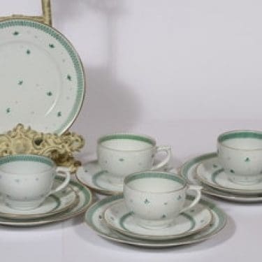 Arabia ML kahvikupit ja lautaset, käsinmaalattu, 4 kpl, suunnittelija , käsinmaalattu