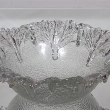 Humppila kulho, Kasvimaalla, suunnittelija Pertti Santalahti, Kasvimaalla, suuri