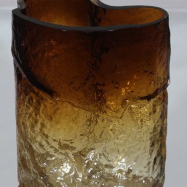 Kumela Kallio maljakko, signeerattu, suunnittelija Kaj Blomqvist, signeerattu, suuri, massiivinen