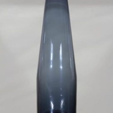 Iittala i-403 karahvi, sininen, suunnittelija Timo Sarpaneva, i-väri