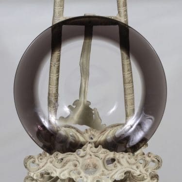 Iittala i-203 lautanen, signeerattu, suunnittelija Timo Sarpaneva, signeerattu, pieni