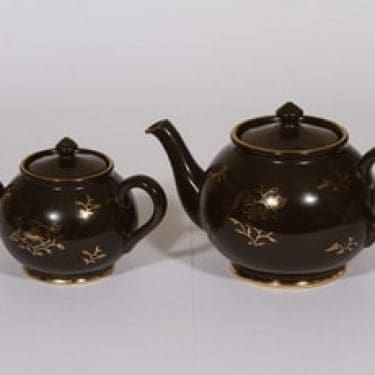 Arabia MA teekaatimet, ruskea, 2 kpl, suunnittelija , kultakoriste