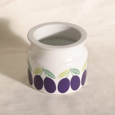 Arabia Pomona purnukka, luumu, suunnittelija Raija Uosikkinen, luumu