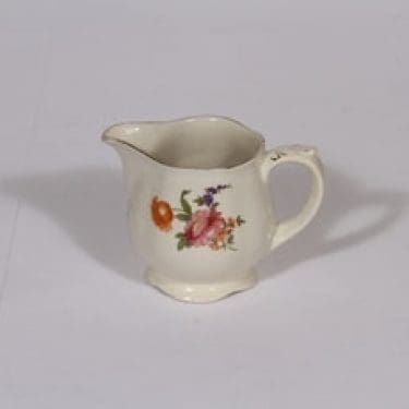 Arabia Kesäkukka kermakko, suunnittelija , siirtokuva, kukka-aihe