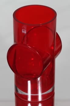 Riihimäen lasi Pablo maljakko, punainen, suunnittelija Erkkitapio Siiroinen,