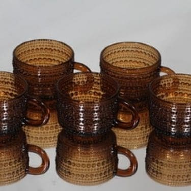Nuutajärvi Kastehelmi kahvikupit, ruskea, 5 kpl, suunnittelija Oiva Toikka,