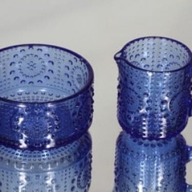 Riihimäen lasi 5565|5566 sokerikko ja kermakko, sininen, suunnittelija Nanny Still,