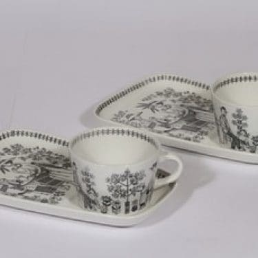 Arabia Emilia kahvikupit ja erikoislautaset, 2 kpl, suunnittelija , kuparipainokoriste