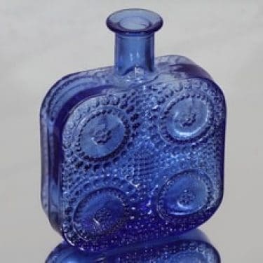Riihimäen lasi Grapponia koristepullo, sininen, suunnittelija Nanny Still,