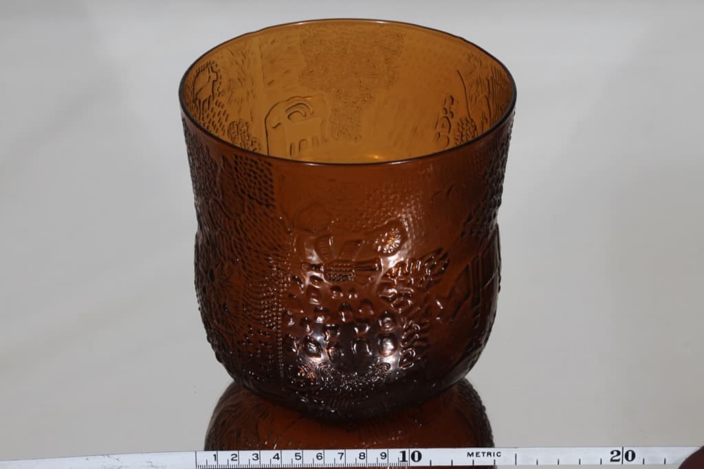 Nuutajärvi Fauna kulho, 2 l, suunnittelija Oiva Toikka, 2 l kuva 2