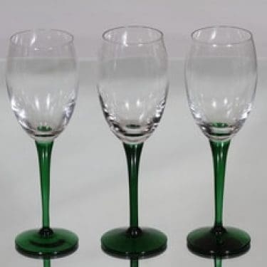 Nuutajärvi Traviata valkoviinilasit, 18 cl, 3 kpl, suunnittelija Saara Hopea, 18 cl