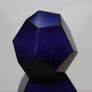 Nuutajärvi OT 38 maljakko, lila, suunnittelija Oiva Toikka,