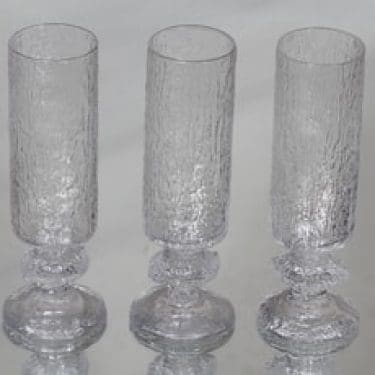 Iittala Senaattori kuohuviinilasit, kirkas, 3 kpl, suunnittelija Timo Sarpaneva,