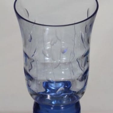 Karhula maljakko, signeerattu, suunnittelija Göran Hongell, signeerattu, hiottu