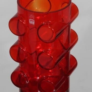 Riihimäen lasi Pablo maljakko, punainen, suunnittelija Erkkitapio Siiroinen,