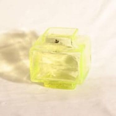 Riihimäen lasi Palkki lasimaljakko, keltainen, suunnittelija Helena Tynell,