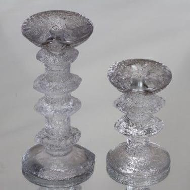 Iittala Festivo kynttilänjalat, eri kokoja, 2 kpl, suunnittelija Timo Sarpaneva, eri kokoja
