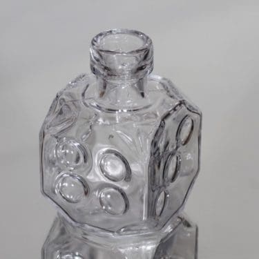 Riihimäen lasi Arpa on heitetty koristepullo, kirkas, suunnittelija Erkkitapio Siiroinen, pieni