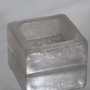 Nuutajärvi Iglu tuhka-astia/ kynttilän alunen, kirkas, suunnittelija Oiva Toikka,