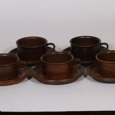 Arabia Ruska teekupit, ruskea lasite, suunnittelija Ulla Procope,