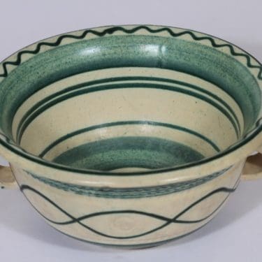Kupittaan savi kulho, käsinmaalattu, suunnittelija , käsinmaalattu, signeerattu