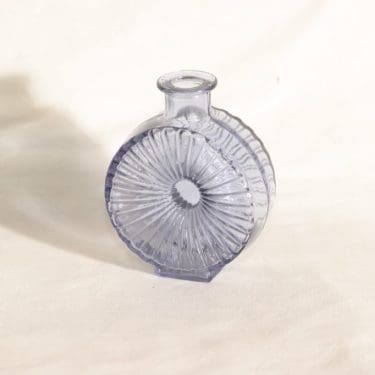 Riihimäen lasi Aurinkopullo koristepullo, neodymi, suunnittelija Helena Tynell, sävy VII