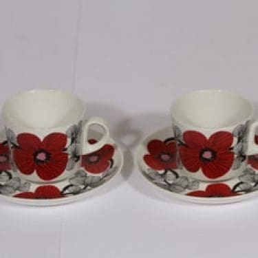 Arabia Isokukka kahvikupit, punainen, 2 kpl, suunnittelija , serikuva