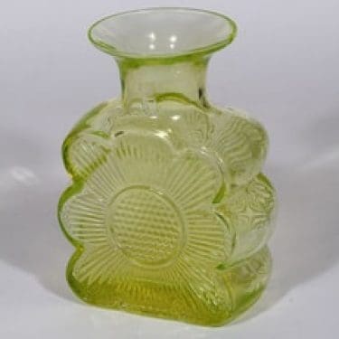 Riihimäen lasi Amuletti maljakko, keltainen, suunnittelija Tamara Aladin,