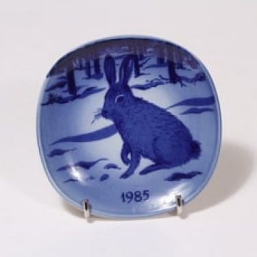 Arabia vuosilautanen, 1985, suunnittelija Gunvor Olin-Grönqvist, 1985, pieni, serikuva, signeerattu