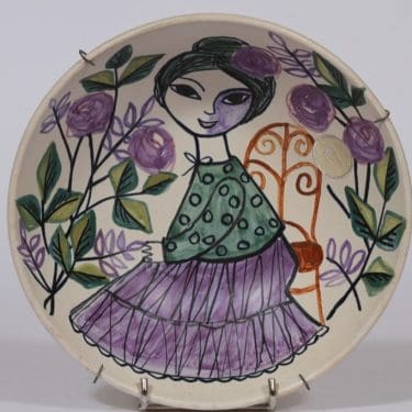 Kupittaan savi koristekulho, käsinmaalattu, suunnittelija Laila Zink, käsinmaalattu, naisaihe, signeerattu