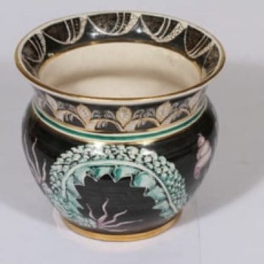 Savitorppa maljakko, käsinmaalattu, suunnittelija Eira Savolainen, käsinmaalattu, käsin dreijattu, signeerattu, Atelje Nordqvist