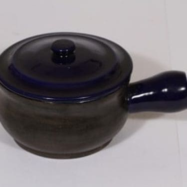 Savitorppa kasari, sininen-musta, suunnittelija , käsin dreijattu, signeerattu