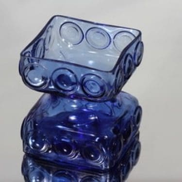 Riihimäen lasi Kehrä kääntömaljakko, sininen, suunnittelija Tamara Aladin, pieni