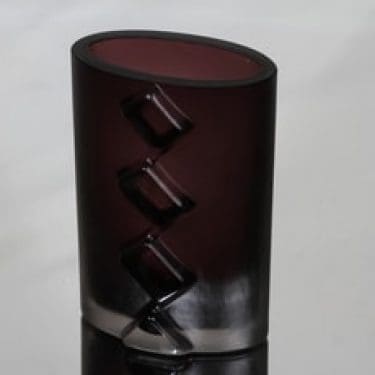 Iittala 3306 taide-esine, lila, suunnittelija Tapio Wirkkala, signeerattu