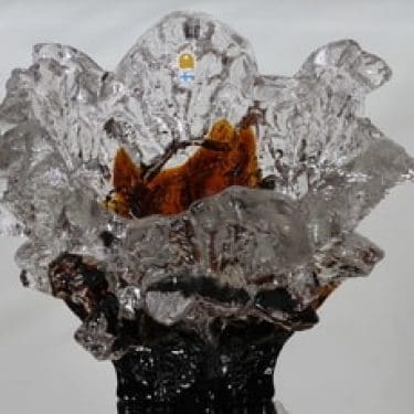 Humppila Kasvimaalla malja, ruskea-kirkas, suunnittelija Pertti Santalahti, massiivinen, signeerattu