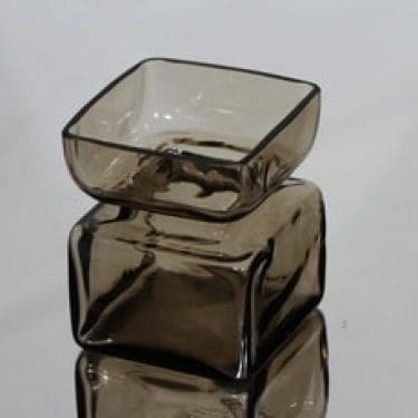 Riihimäen lasi Pala maljakko, koko 4/6, suunnittelija Helena Tynell, koko 4/6