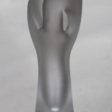 Iittala Hiidennyrkki taide-esine, kirkas, suunnittelija Timo Sarpaneva, pieni, signeerattu, matta