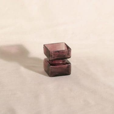 Riihimäen lasi Pala lasimaljakko, lila, suunnittelija Helena Tynell, pieni