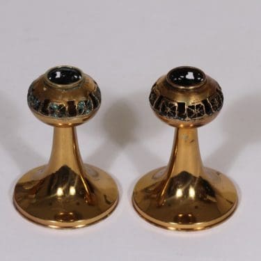Turun Hopea kynttilänjalat, Pitsi, 2 kpl, suunnittelija Pentti Sarpaneva, Pitsi, pieni, pronssi