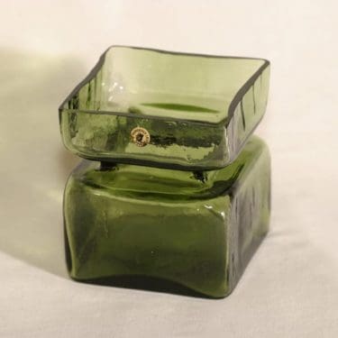 Riihimäen lasi Pala lasimaljakko, vihreä, suunnittelija Helena Tynell,