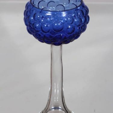 Kumela 2556 kulho, sininen, suunnittelija Sirkku Kumela-Lehtonen, jalallinen