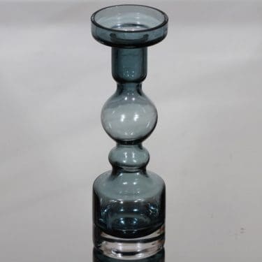 Riihimäen lasi Pompadour kynttilänjalka, siniharmaa, suunnittelija Nanny Still,