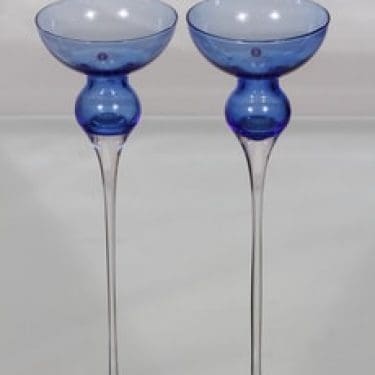 Iittala Charlotta kynttilänjalat, sininen-kirkas, 2 kpl, suunnittelija Timo Sarpaneva,