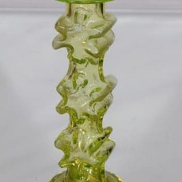 Riihimäen lasi Kasperi kynttilänjalka, signeerattu, suunnittelija Erkkitapio Siiroinen, signeerattu, suuri