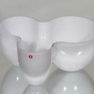 Iittala Asla maljakko, valkoinen, suunnittelija Pekka Paikkari,